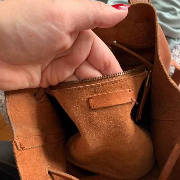 2018 J. Crew Drawstring Bucket Backpack - Picture 6 of 8